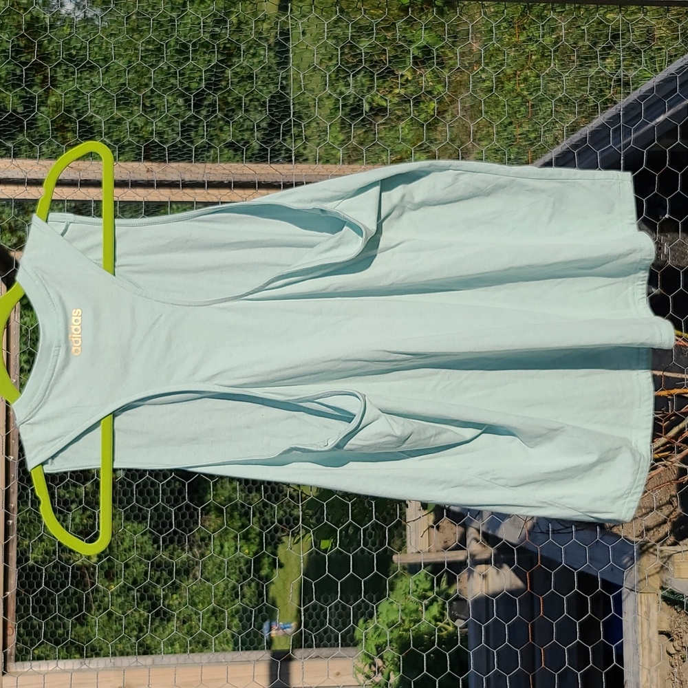 Adidas Tank - Picture 6 of 7